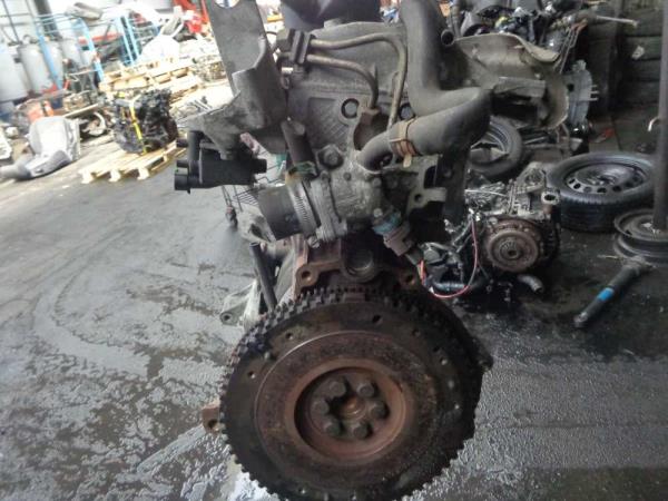 MOTEUR RENAULT 1.2 ESSENCE CODE D7FA730 - Vue 4
